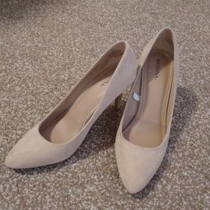 Merona nude stilettos, 3 in, pointed toe